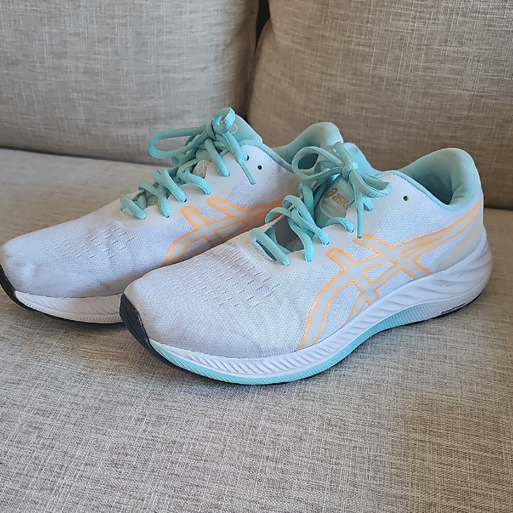 ASICS Women's Gel-Excite 9 Running Shoes, White/Orange Pop, Size 9.5
